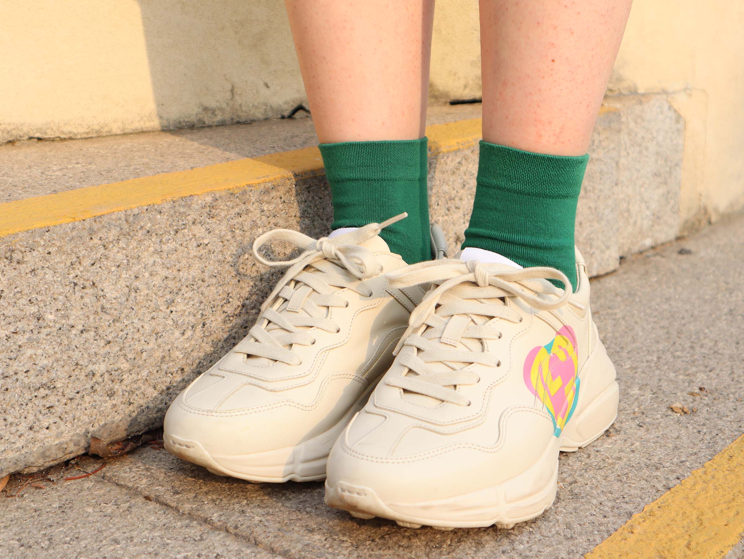 Are Polyester Socks Better Than Cotton? Find Out Now! - nueyafw