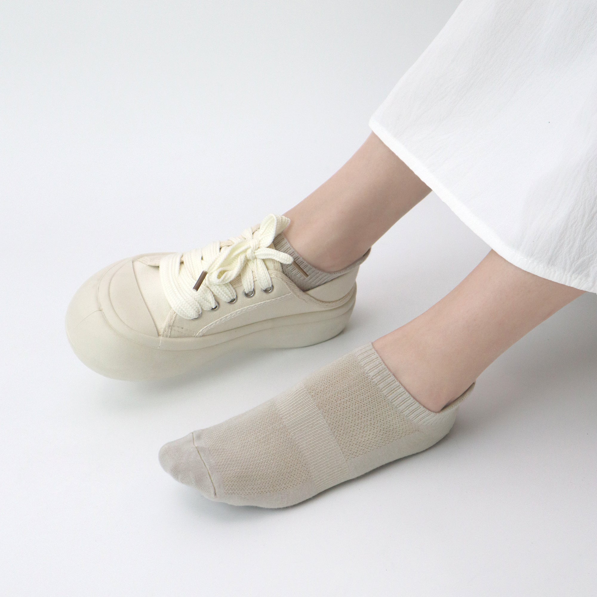 Ultra-Soft Viscose Bamboo Kids No-Show Socks Ankle Thin Comfortable Low Cut Socks for Boys&Girls Non Slip 5 Pairs