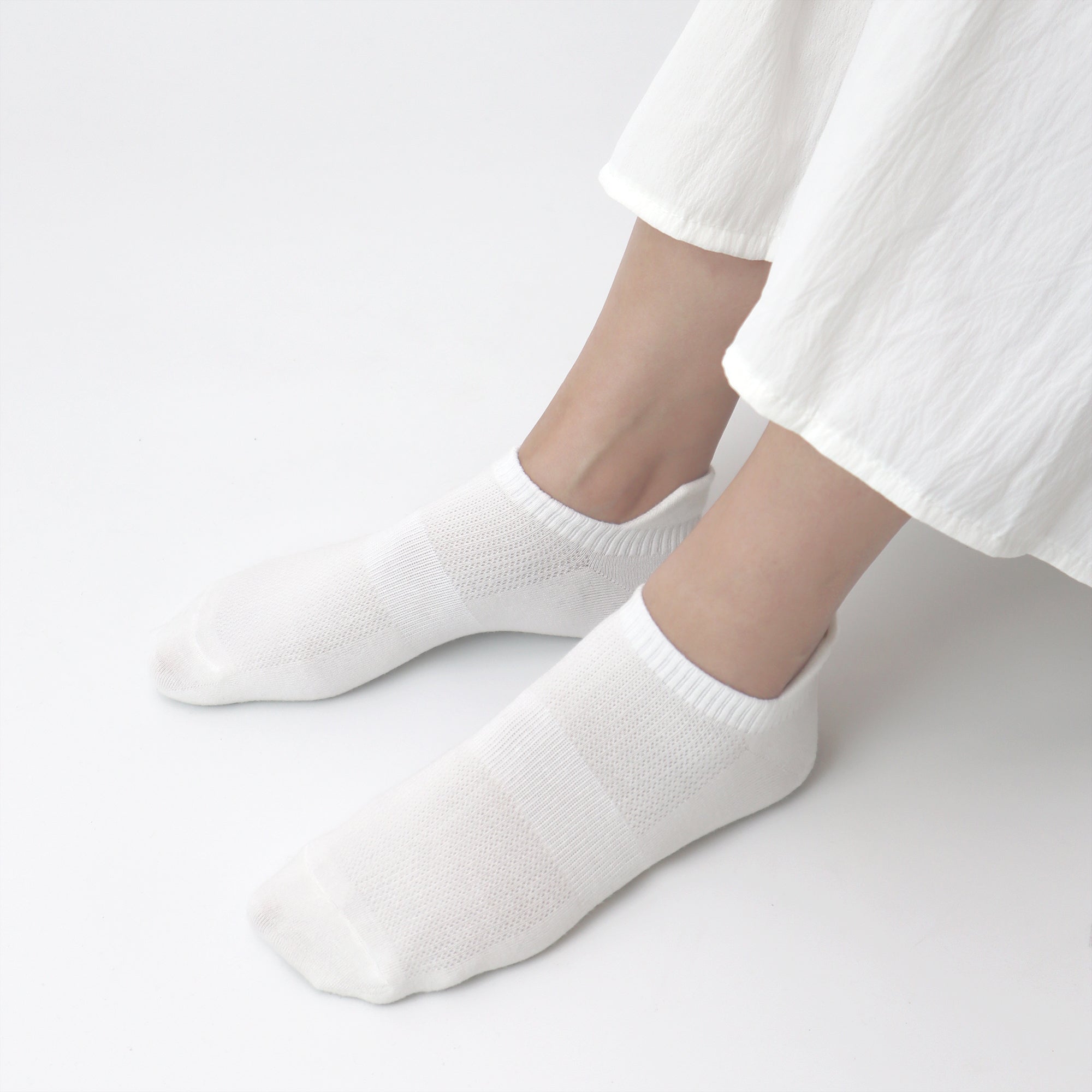 Ultra-Soft Viscose Bamboo Kids No-Show Socks Ankle Thin Comfortable Low Cut Socks for Boys&Girls Non Slip 5 Pairs