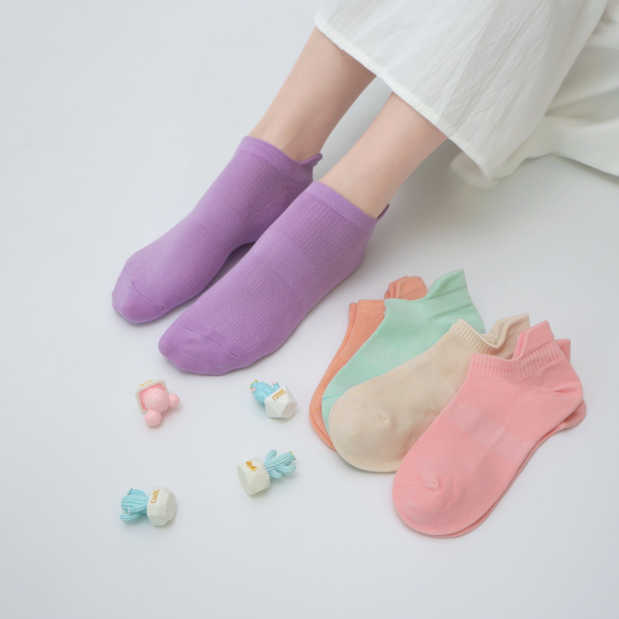 Ultra-Soft Viscose Bamboo Kids No-Show Socks Ankle Thin Comfortable Low Cut Socks for Boys&Girls Non Slip 5 Pairs