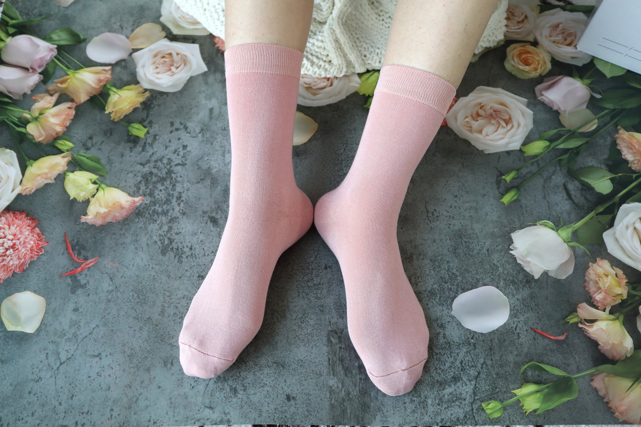 Women's Soft Thin Bamboo Crew Socks, Fit Stretchy Casual, Business, Dress Calf Sock 5 Pairs