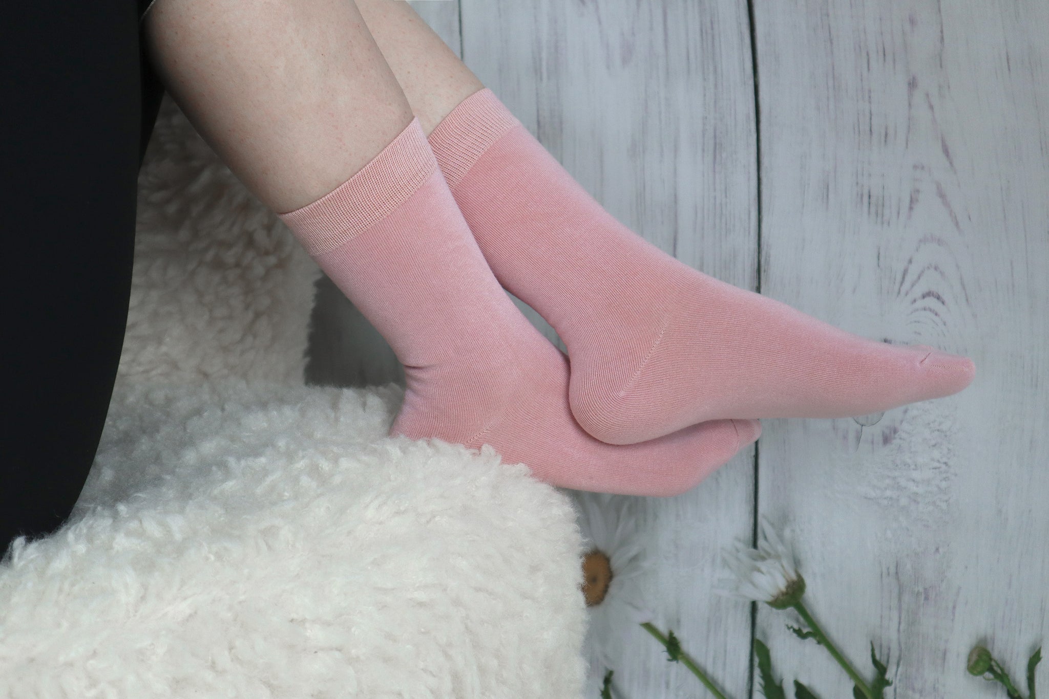 Women's Soft Thin Bamboo Crew Socks, Fit Stretchy Casual, Business, Dress Calf Sock 5 Pairs