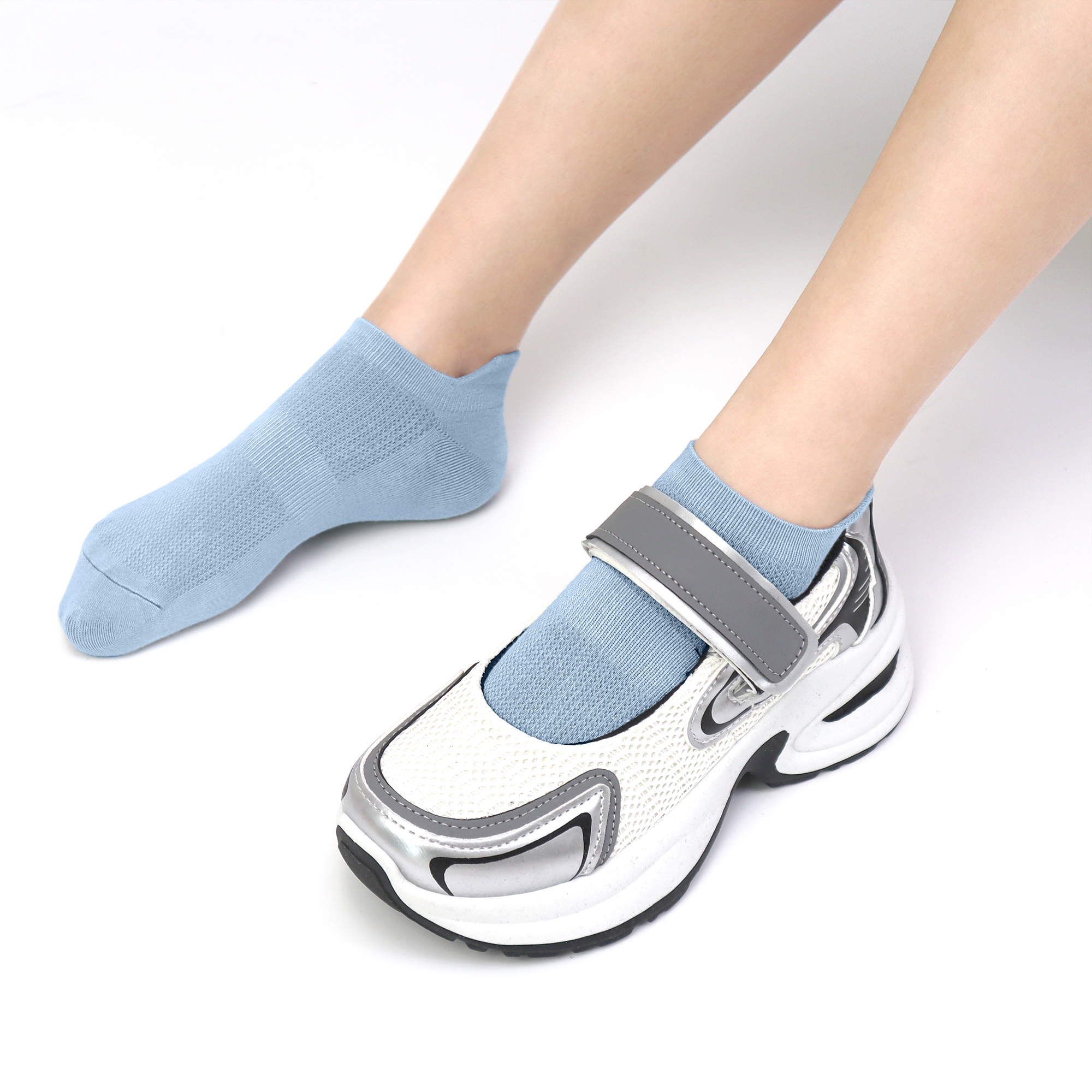 Women Ultra Thin Socks Bamboo Low Cut No Show Ventilating Low Ankle Anti Odor Arch Support Mesh Socks 5 Pairs