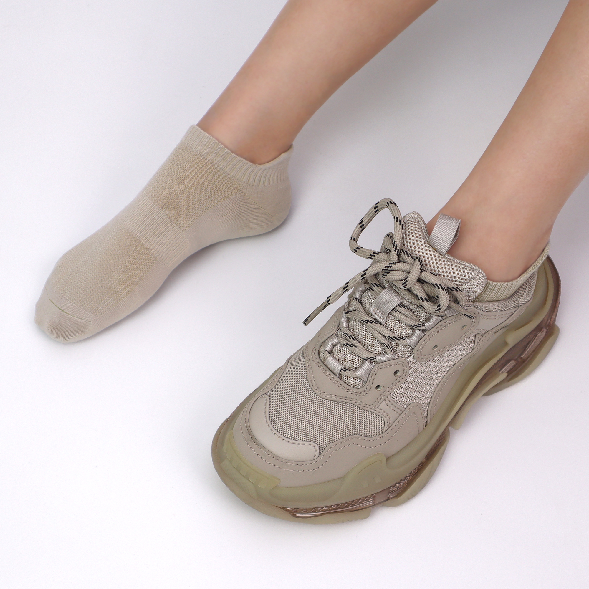 Women Ultra Thin Socks Bamboo Low Cut No Show Ventilating Low Ankle Anti Odor Arch Support Mesh Socks 5 Pairs