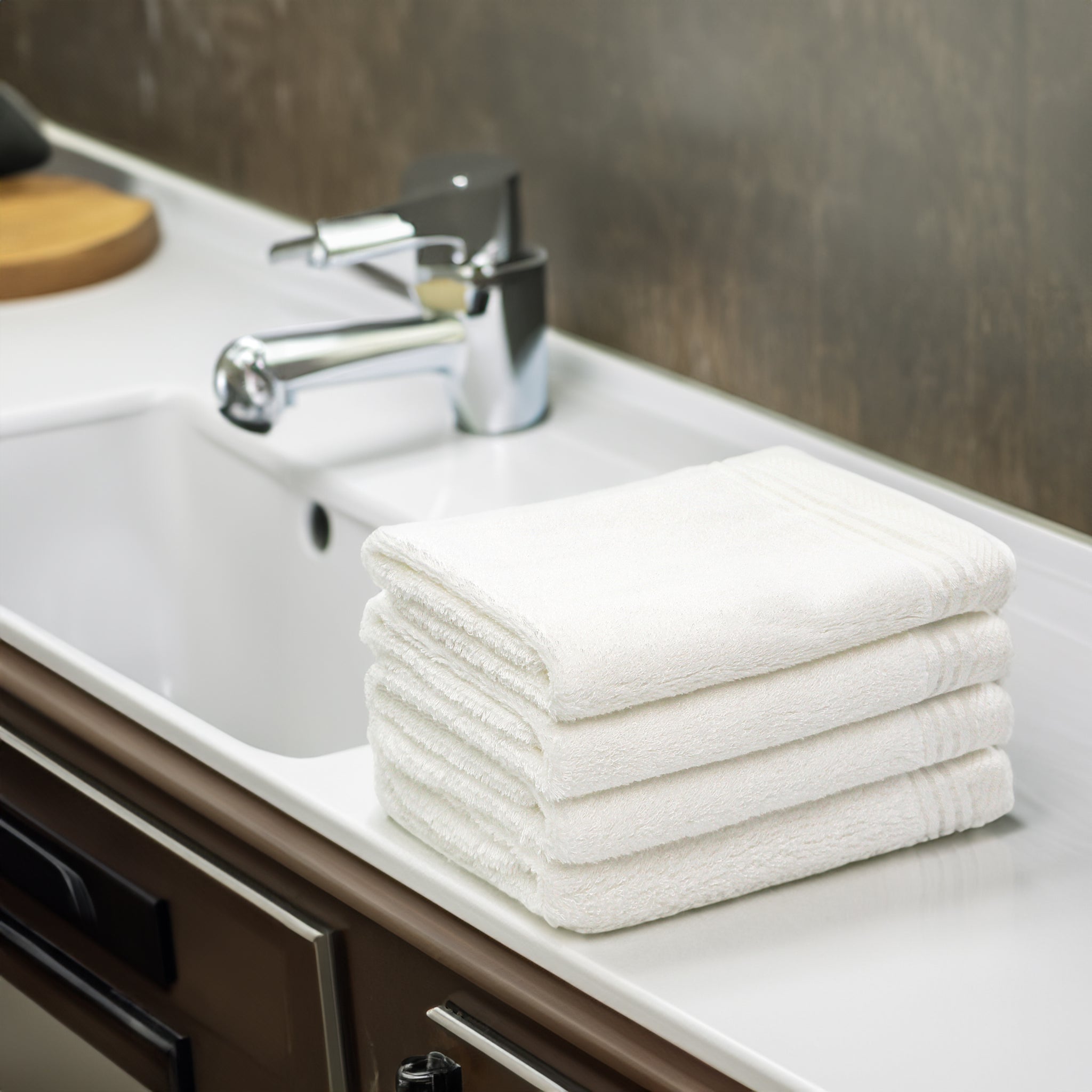 Premium Viscose Bamboo Washcloth Set - Pack of 4, 13x13 in Soft and Absorbent, Durable and Comfortable, Suitable for Body & Face, Baby and Adults